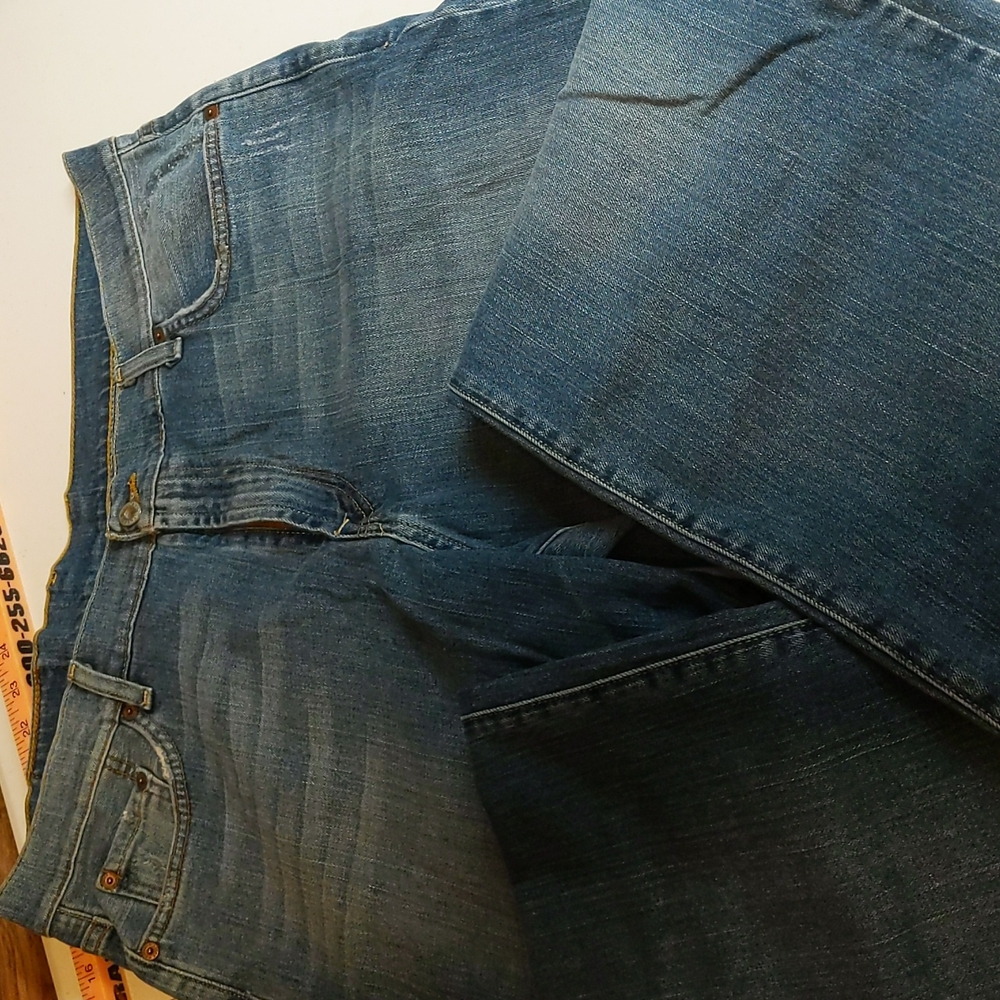 LUCKY BRAND JEANS